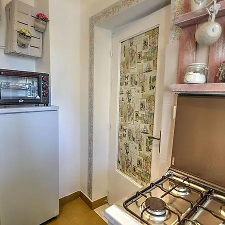 Tatil Evi Sleeps 4 Air Con